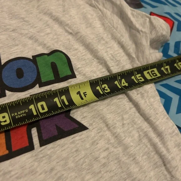 Gray Action Park size XL TEE - Picture 2 of 5